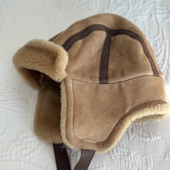 Vintage LOUIS VUITTON Shearling Winter Hat, Size: Small, 100% Agneau Lambskin - Picture 1 of 15